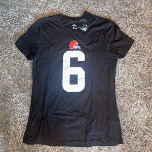 Small, Baker Mayfield Browns shirt